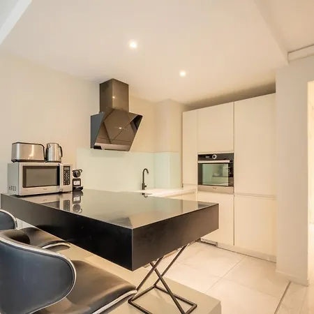 Apartment Yank's Centre Les Pins 5 Min Des Plages Juan-les-Pins